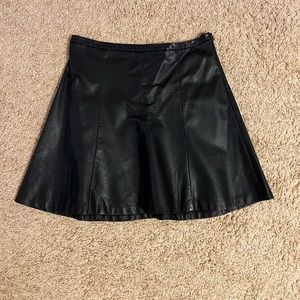 Faux leather mini skirt